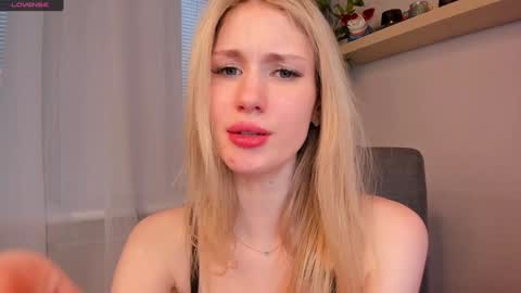 Ann Eliz and Gigi online show from February 2026 02:13:01 PM