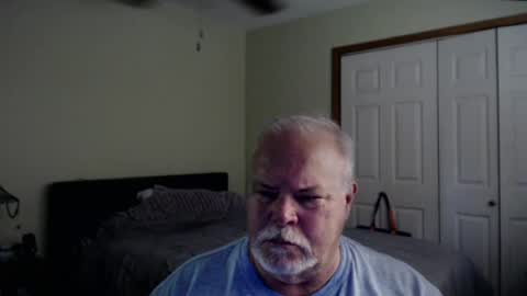 Snapshot of gmctruckguy chatting on July 2026 03:40:01 PM gmctruckguy online show from July 2026 03:40:01 PM