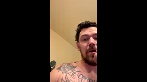 Snapshot of gnarcoticscrew chatting on June 2026 04:11:01 PM gnarcoticscrew online show from June 2026 04:11:01 PM