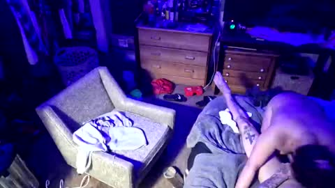 gnasty83 online show from February 2025 05:16:01 AM