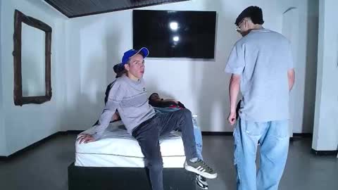 THOMAS AND DAMIAND online show from October 2025 06:41:02 PM