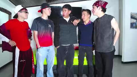 THOMAS AND DAMIAND online show from October 2025 06:13:02 PM