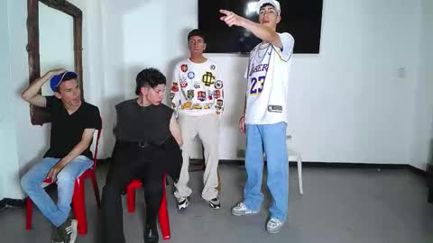 THOMAS AND DAMIAND online show from November 2025 06:40:02 PM