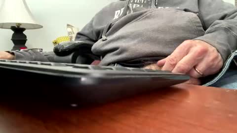 gngnxxx online show from February 2026 08:23:01 PM