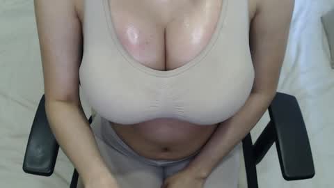 Snapshot of goath_08 chatting on June 2026 07:19:01 PM goath_08 online show from June 2026 07:19:01 PM