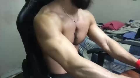 god hunkules online show from January 2025 04:00:01 PM