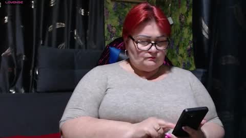 Goddess online show from February 2025 05:37:01 PM