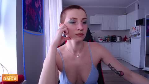 Snapshot of goddess_elpisfoxter chatting on June 2026 09:54:01 AM Elpis Foxter online show from June 2026 09:54:01 AM