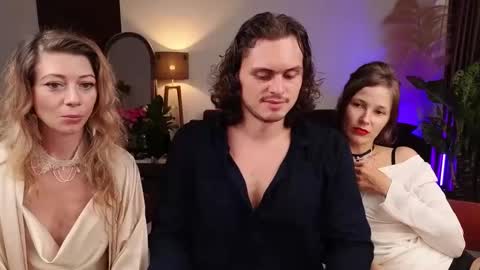   330 UTC2 girls   online show from December 2024 03:29:02 AM