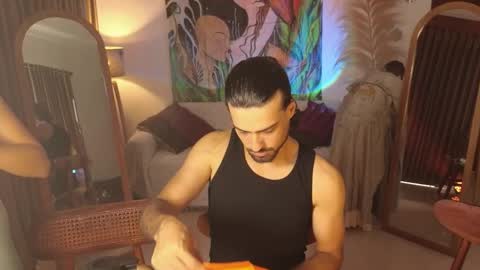   330 UTC2 girls   online show from May 2026 02:31:02 AM