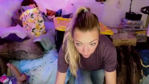 Patricia Mars           Goddess of Mars twitter thegoddessmindy online show from October 2025 02:31:01 PM