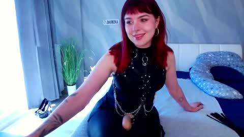 Snapshot of goddess_of_your_mind chatting on May 2026 02:24:02 PM goddess_of_your_mind online show from May 2026 02:24:02 PM