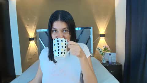 Saori online show from April 2026 12:19:02 AM