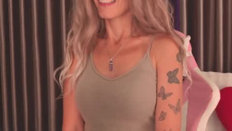 Katarina online show from April 2026 10:33:01 AM