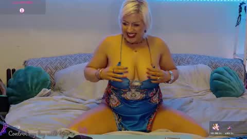 Snapshot of goddessalimony chatting on January 2025 04:30:02 AM Goddess Alimony online show from January 2025 04:30:02 AM