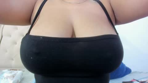 CHANELL online show from February 2025 02:50:02 AM