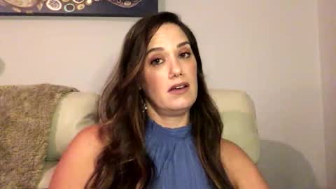 Snapshot of goddessfiore chatting on October 2025 01:03:01 AM Goddess Fiore online show from October 2025 01:03:01 AM