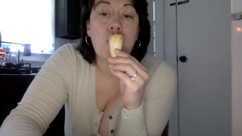 Snapshot of goddessjaylastar chatting on December 2025 05:54:01 PM GoddessJayla Star online show from December 2025 05:54:01 PM