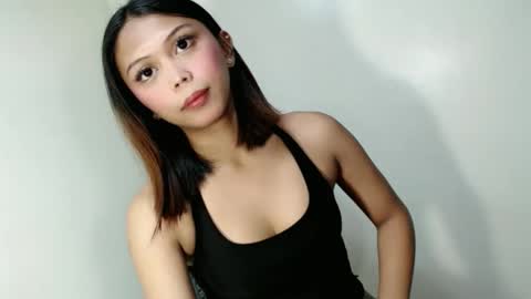 MISS LOVELY online show from April 2026 11:19:02 AM