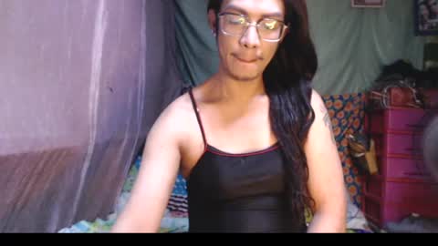 KENNY DOLL online show from April 2026 05:56:01 AM