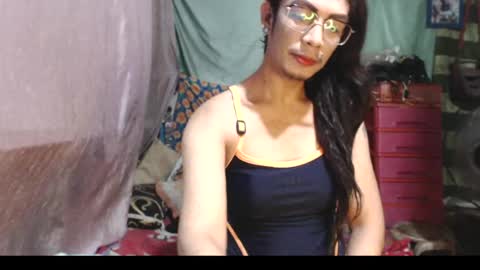 Snapshot of goddesssonyaxxx chatting on July 2026 06:16:02 AM KENNY DOLL online show from July 2026 06:16:02 AM