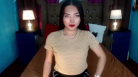 Snapshot of goddessvina7068 chatting on January 2025 10:24:01 PM goddessvina7068 online show from January 2025 10:24:01 PM