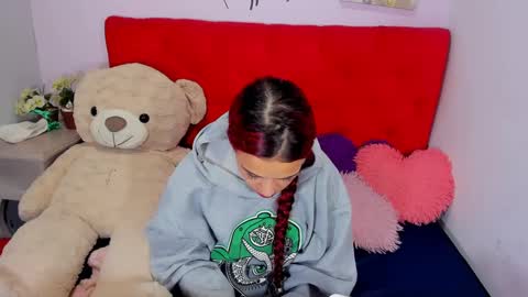 Snapshot of goddessydoluna chatting on January 2025 10:17:01 AM Luna online show from January 2025 10:17:01 AM