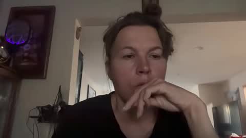 goddesszofia online show from April 2026 11:10:02 AM