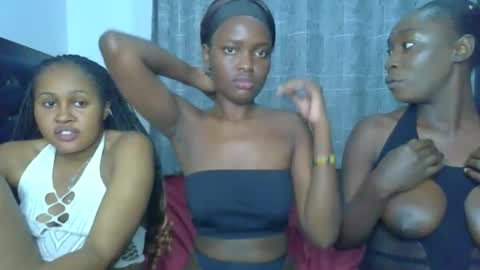 Snapshot of godess_lunah chatting on June 2026 06:08:02 PM godess_lunah online show from June 2026 06:08:02 PM