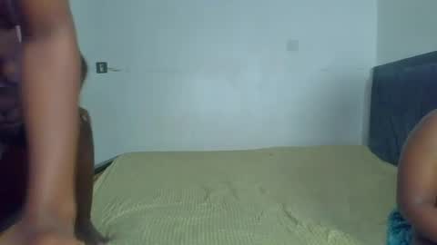 Snapshot of godess_lunah chatting on August 2026 10:23:02 PM godess_lunah online show from August 2026 10:23:02 PM
