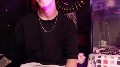 Snapshot of godly_huan chatting on May 2026 07:24:02 AM HUAN online show from May 2026 07:24:02 AM