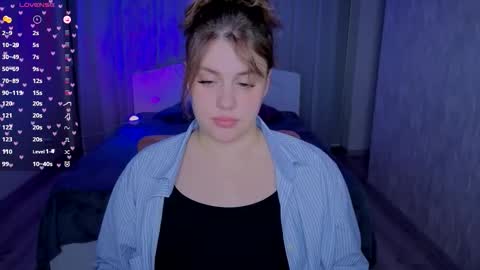 Snapshot of goga_li chatting on September 2025 04:51:02 PM Lilya online show from September 2025 04:51:02 PM