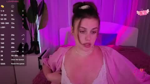 Snapshot of goga_li chatting on June 2026 05:59:02 PM Lilya online show from June 2026 05:59:02 PM