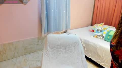 Mary online show from September 2025 06:44:02 PM