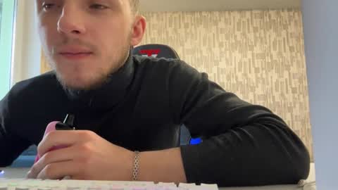 Golden boyyy21 online show from February 2025 11:01:02 AM