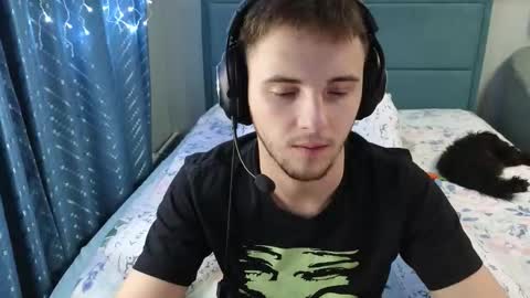 Golden boyyy21 online show from January 2026 12:04:02 AM