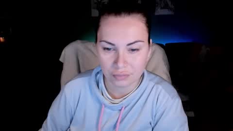 Snapshot of golden_sugar chatting on March 2026 05:13:02 AM Shy in the streets but a freak in the sheets online show from March 2026 05:13:02 AM