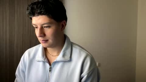 goldenknight33 online show from September 2025 05:23:02 PM