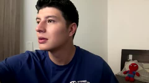 goldenknight33 online show from October 2025 04:24:02 PM