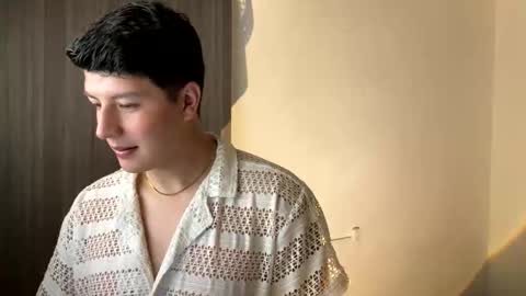 goldenknight33 online show from November 2025 04:40:01 PM