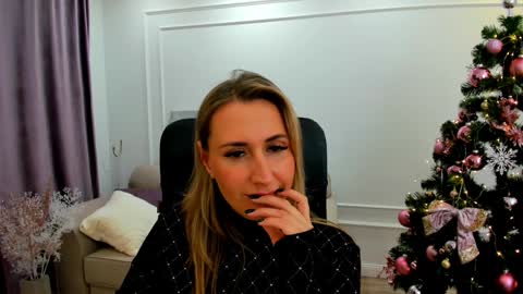 Olivia online show from January 2025 03:34:01 PM