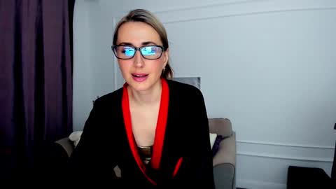 Olivia online show from January 2025 02:37:01 PM