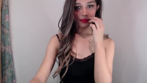 Lily is Gold online show from February 2025 11:48:02 PM