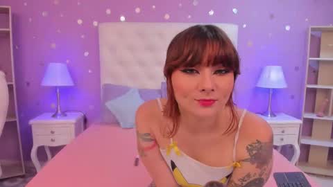 Snapshot of goldentemptation_ chatting on February 2026 07:43:02 PM goldentemptation_ online show from February 2026 07:43:02 PM