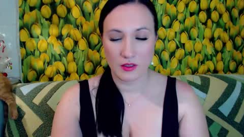 goldmoonn online show from January 2025 06:43:01 PM