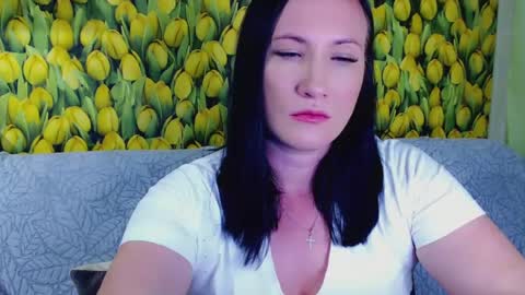 goldmoonn online show from July 2026 06:39:01 PM