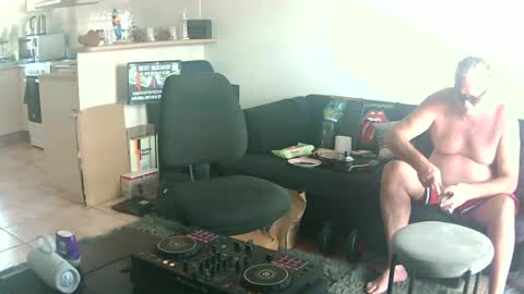 Snapshot of goldyguy011 chatting on June 2026 12:35:02 AM goldyguy011 online show from June 2026 12:35:02 AM