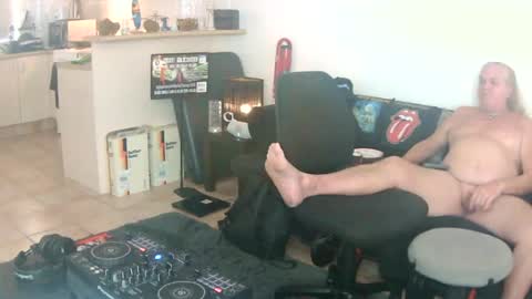 Snapshot of goldyguy011 chatting on July 2026 12:26:02 AM goldyguy011 online show from July 2026 12:26:02 AM