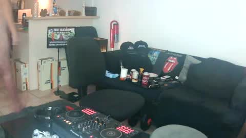 Snapshot of goldyguy011 chatting on July 2026 11:58:01 AM goldyguy011 online show from July 2026 11:58:01 AM