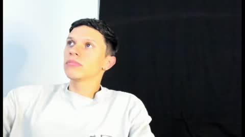 Snapshot of goodboy69i chatting on January 2025 07:49:02 PM goodboy69i online show from January 2025 07:49:02 PM